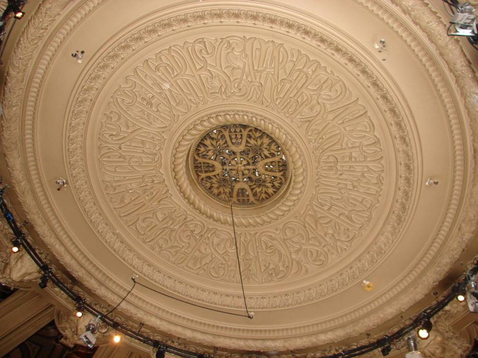 Amazing roof art clicked at paris