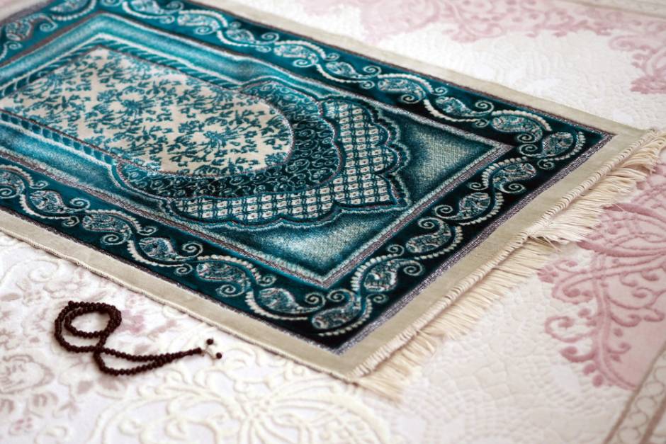 The Benefits of a Islamic Prayer Mat GiftIslamic