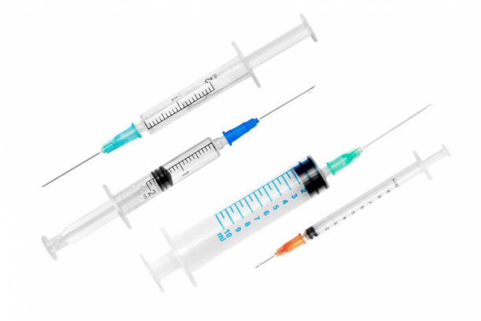 How to Use The Medical Syringe Safely Anywhere?