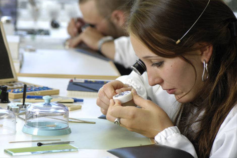 Tips For Resolving Common Watch Repairs