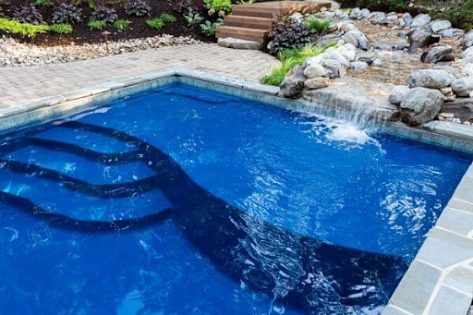 Choosing Right Size and Shape for Fiberglass Inground Pool